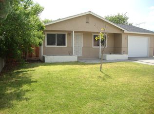 1831 Carol Ave, Dos Palos, CA 93620