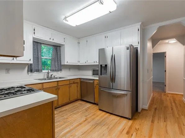 1730 Commonwealth Trl, Cumming, GA 30041