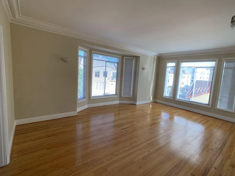 1695 Beach St #203 — Photo 1
