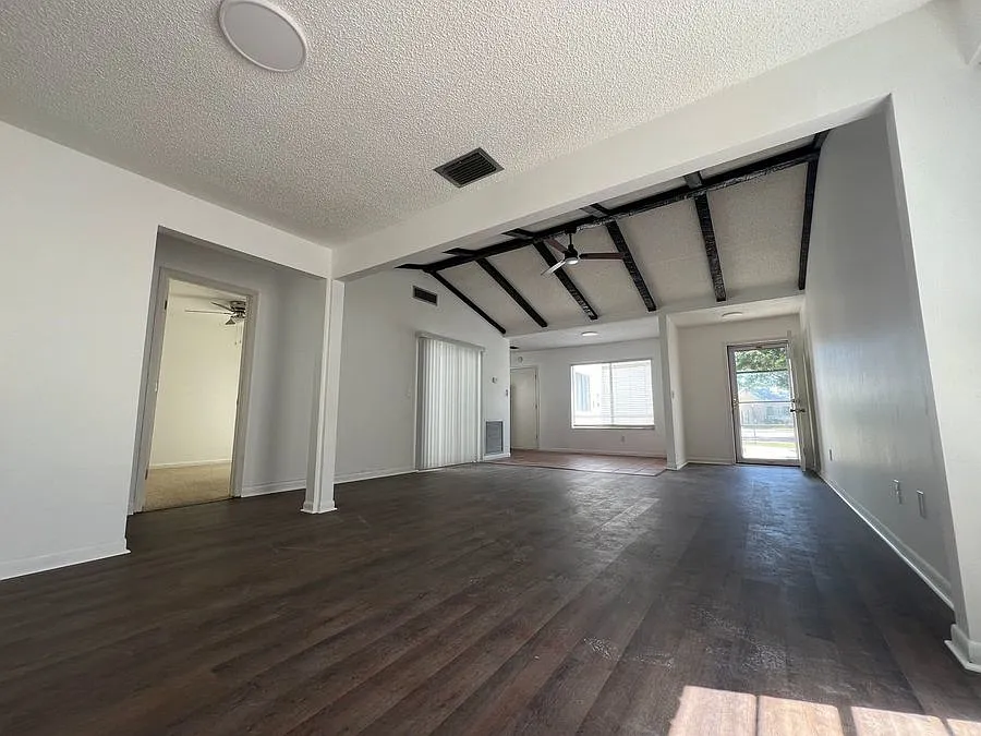 151 Mariposa St — Photo 3