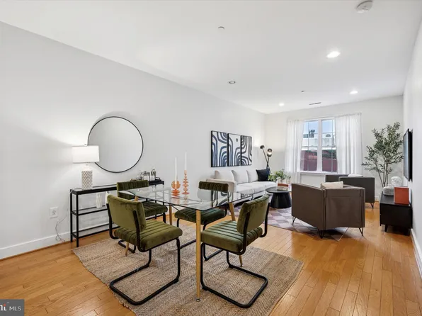 714 Bainbridge St #9, Philadelphia, PA 19147