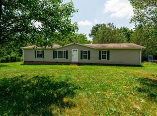 744 Tracy Rd, Watertown, TN 37184