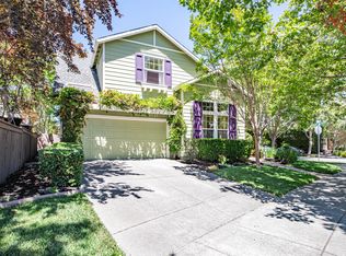532 Hawk Dr, Petaluma, CA 94954