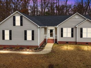 2855 Elizabeth Edwards Ct, Grimesland, NC 27837