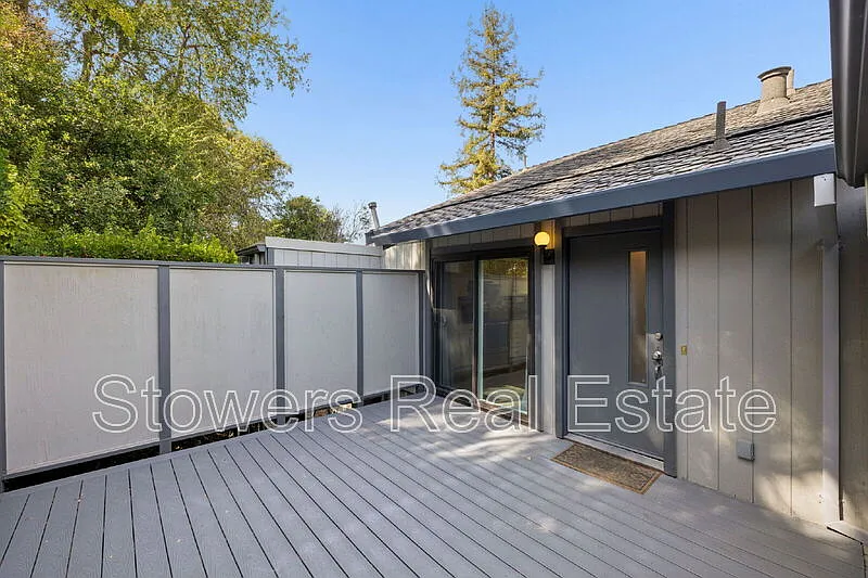 3 bed, 2.5 bath, 1338 sqft, $3,495 — Photo 3