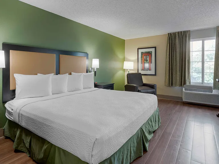 Studio Suite - 1 King Bed
