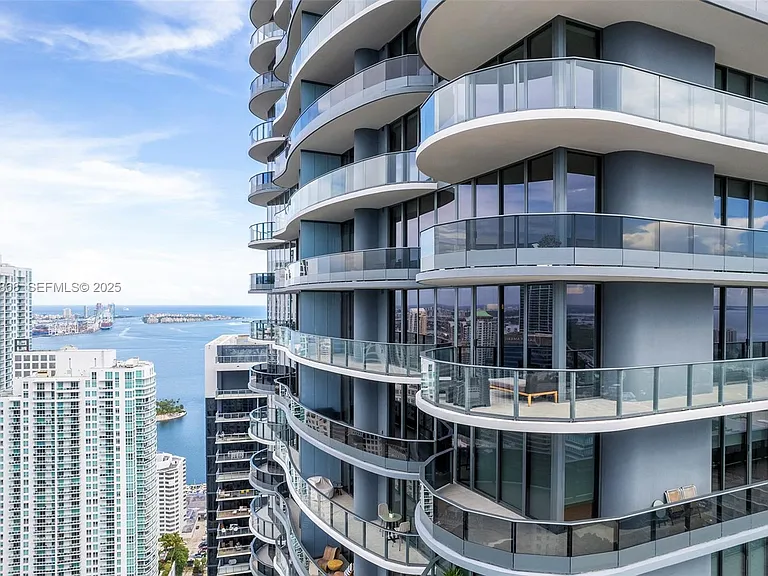 1000 Brickell Plz #Penthouse 5307 — Photo 56