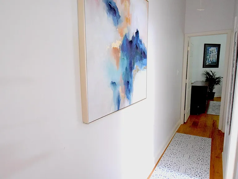 Aubry St — Photo 12