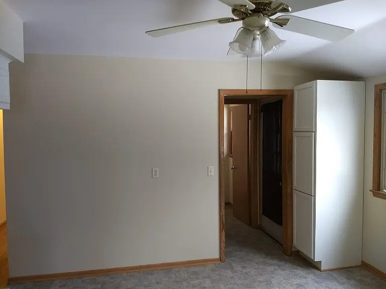 4035 Manhattan Dr — Photo 7