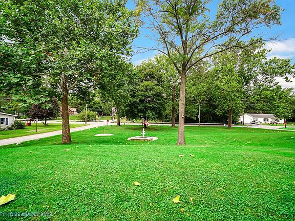 5th image of 8708 W 141st Ct
