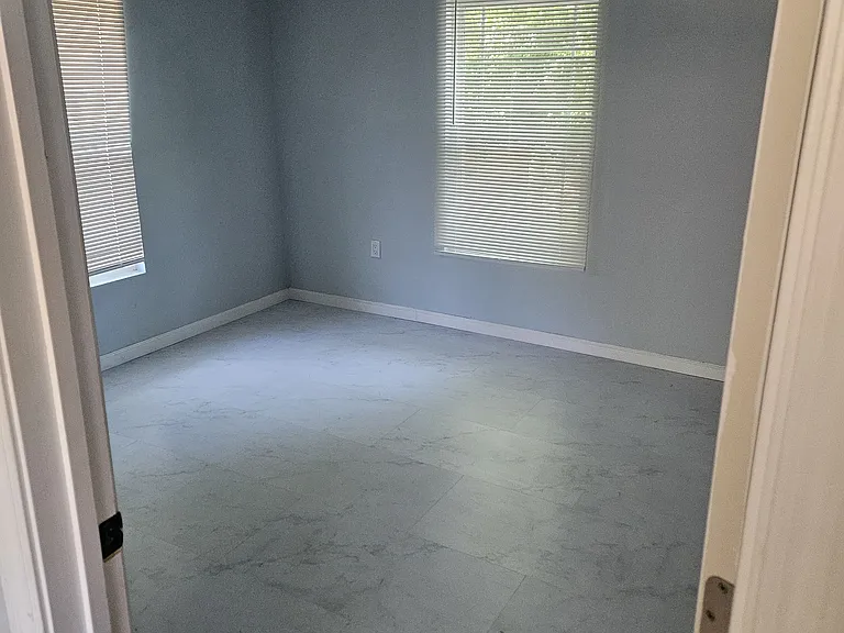 1091 Hillcrest Dr SE — Photo 14