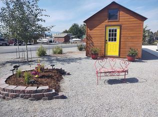 176 Guinevere Dr, Usk, WA 99180