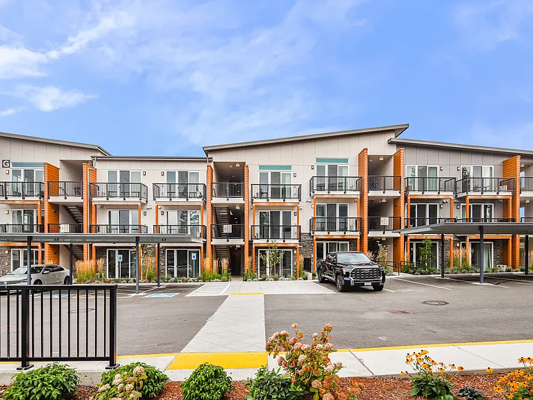 Allegro Apartments — Photo 14