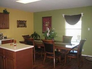 4th image of 3908 Louise Lee Dr