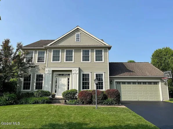 23 Avendale Drive, Ballston Lake, NY 12019
