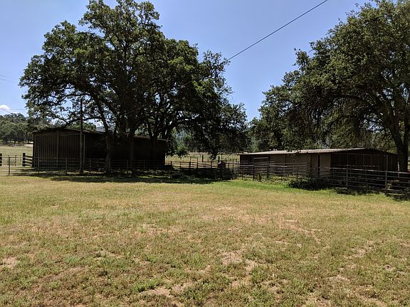 Shop & Barn, from Arena