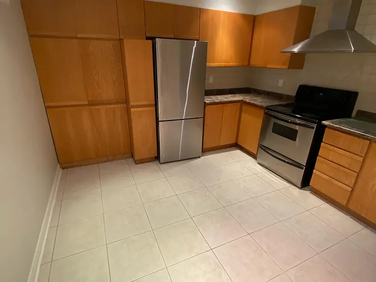 46 Chatsworth Ct #BASEMENT — Photo 9