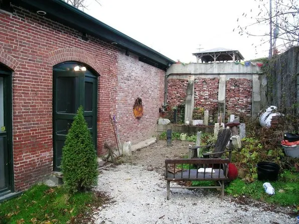 53 Triangle Ct, Brandon, VT 05733