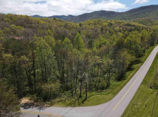 513 Trackrock Gap Rd, Blairsville, GA 30512