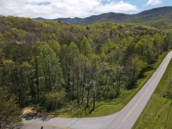 513 Trackrock Gap Rd, Blairsville, GA 30512