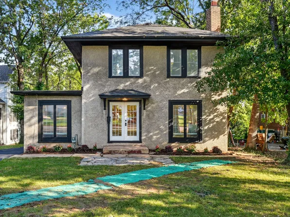 21 Roseacre Ln, Saint Louis, MO 63119