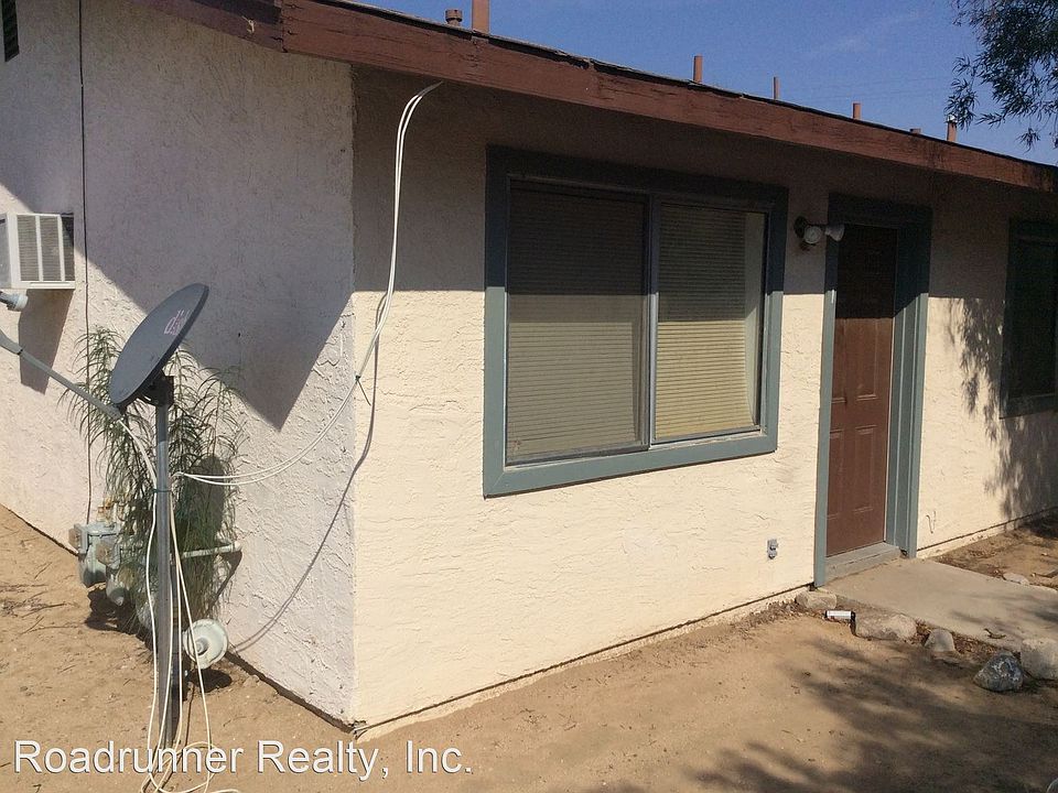 2nd image of 73438 El Paseo Dr APT 1