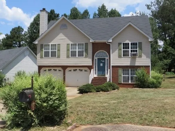 6056 Cane Crossing Dr, Gainesville, GA 30507