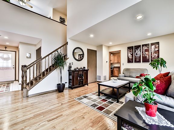 5th image of 148 Sussex Ct #148