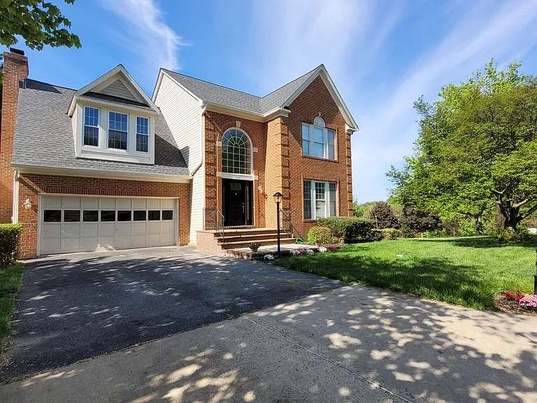 11201 Yardley Ct — Photo 1