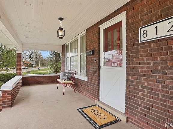 3rd image of 812 Hillsboro Ave