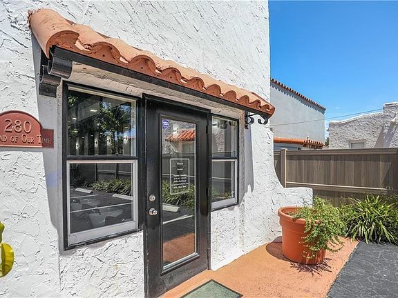3rd image of 280 NE 6th Avenue