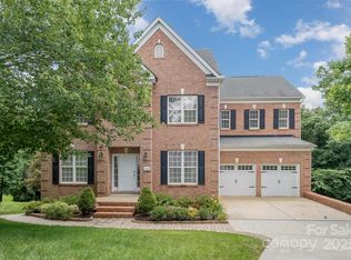 14746 Greenpoint Ln, Huntersville, NC 28078