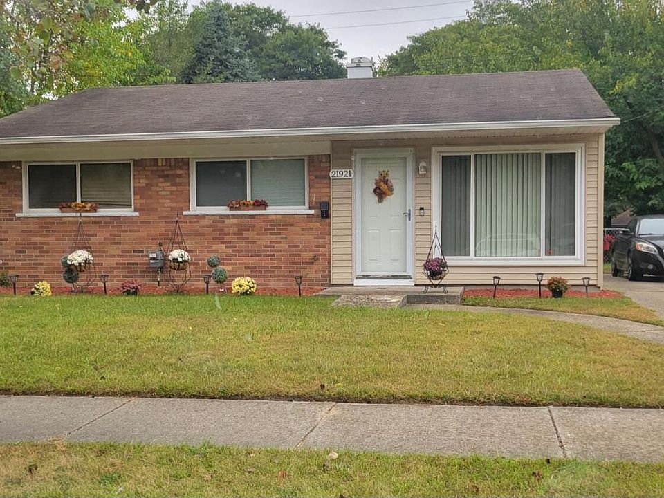 1st image of 21921 Sloman St