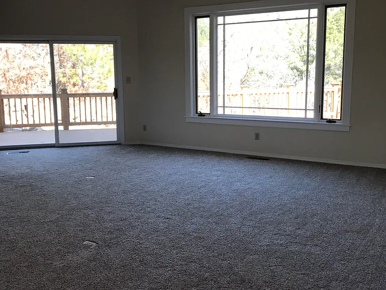 301 Timberline Dr — Photo 7