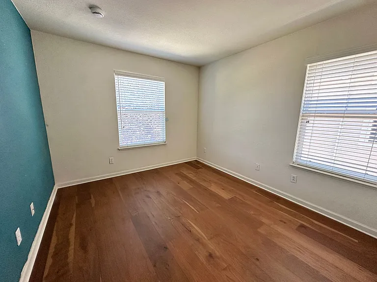 115 Maybeck St — Photo 24