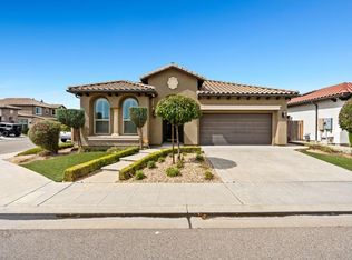 1889 E Bella Rosa Ave, Fresno, CA