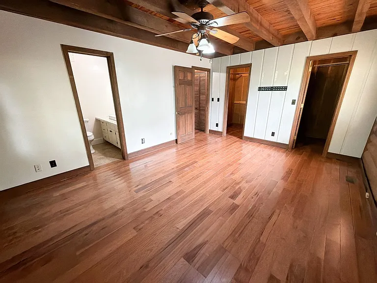 2414 Briggs Ave — Photo 13