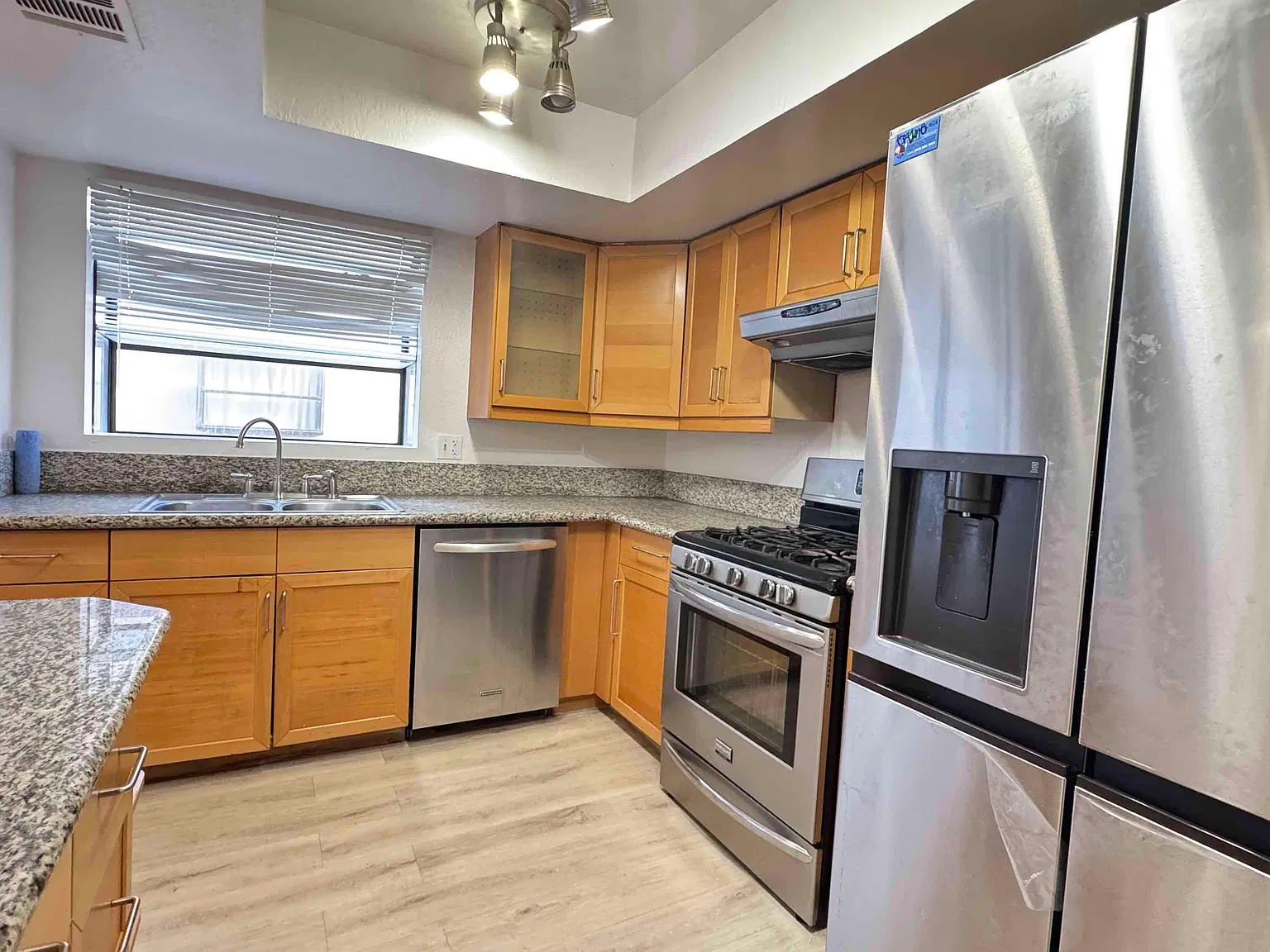 21930 Valerio St — Photo 2