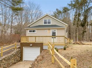 56 Falls Bashan Rd E, Moodus, CT 06469