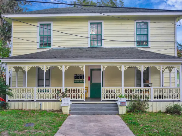411 SW 2nd St, Gainesville, FL