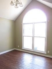 4th image of 1123 Stonebrook Dr