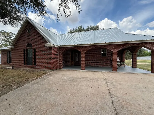 29202 Pueblo St, Waller, TX 77484