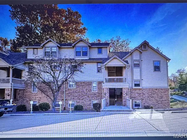 2262 Rule Ave, Maryland Heights, MO 63043