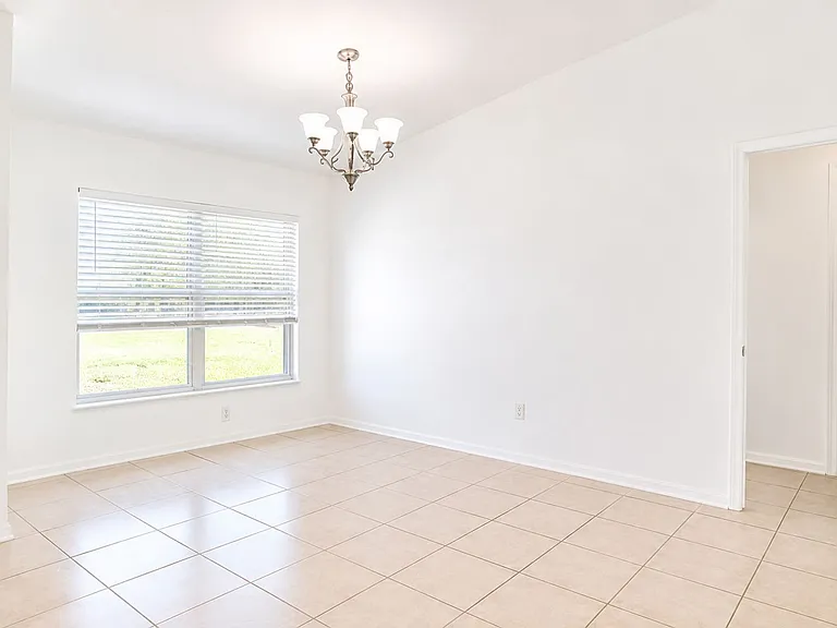 4714 Skyline Blvd — Photo 4