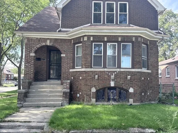 10224 S Princeton Ave, Chicago, IL 60628