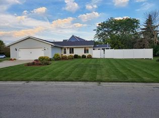 745 Apollo Dr, Racine, WI 53406