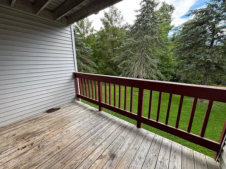 401G Berryfield Ln — Photo 4