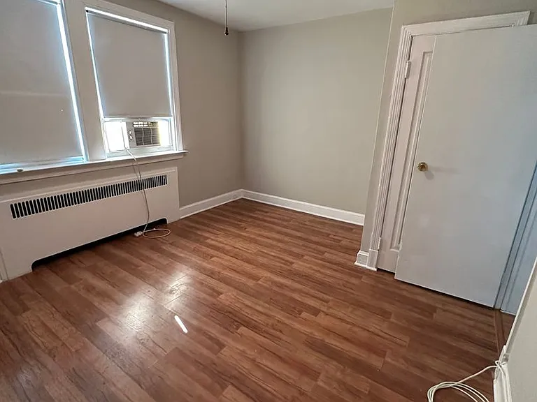 5218 Harford Rd — Photo 5