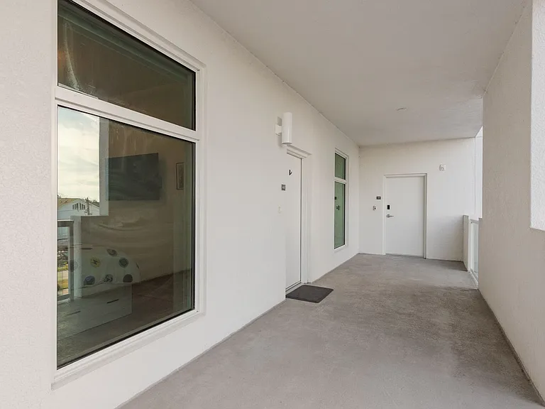 415 Island Way #402 — Photo 32