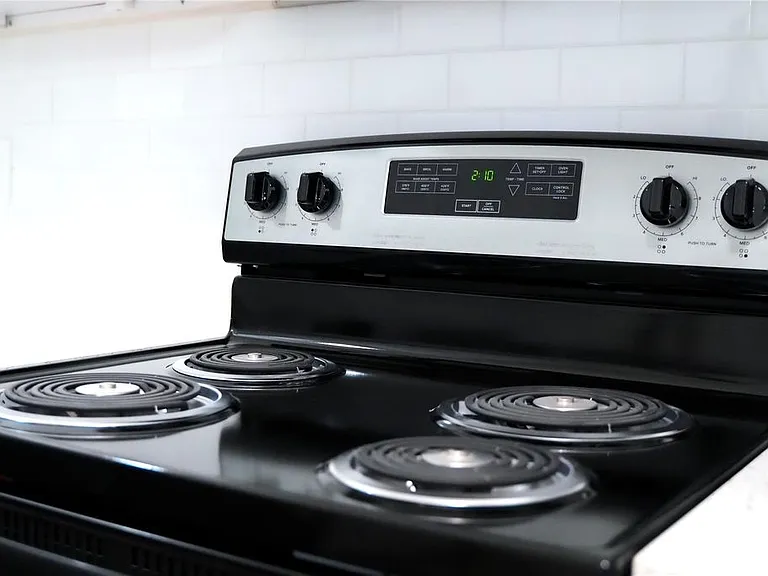 Electric Stove and Oven.